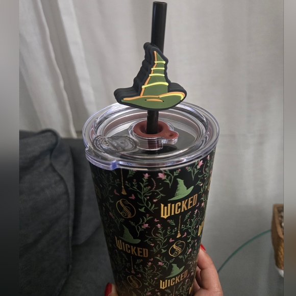 Wicked Themed Tumbler with Straw, Black, Hats - Picture 3 of 5